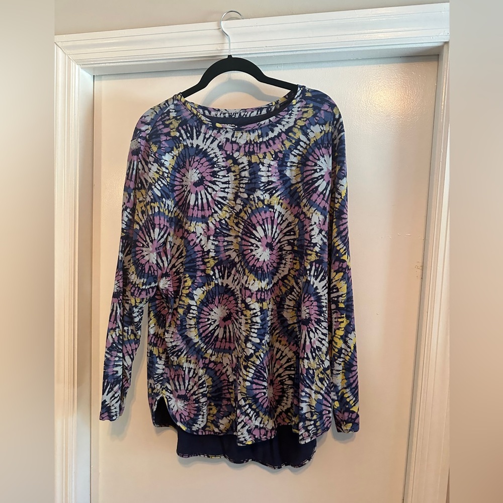 Lands end long sleeve tye dye top